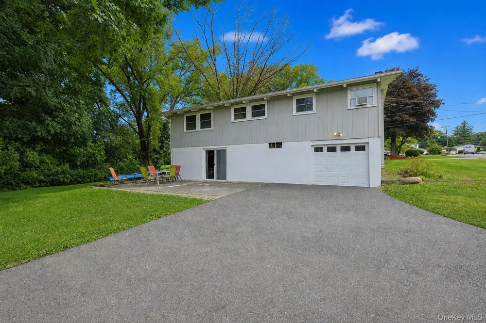11 Laurie Lane Newburgh, NY 12550