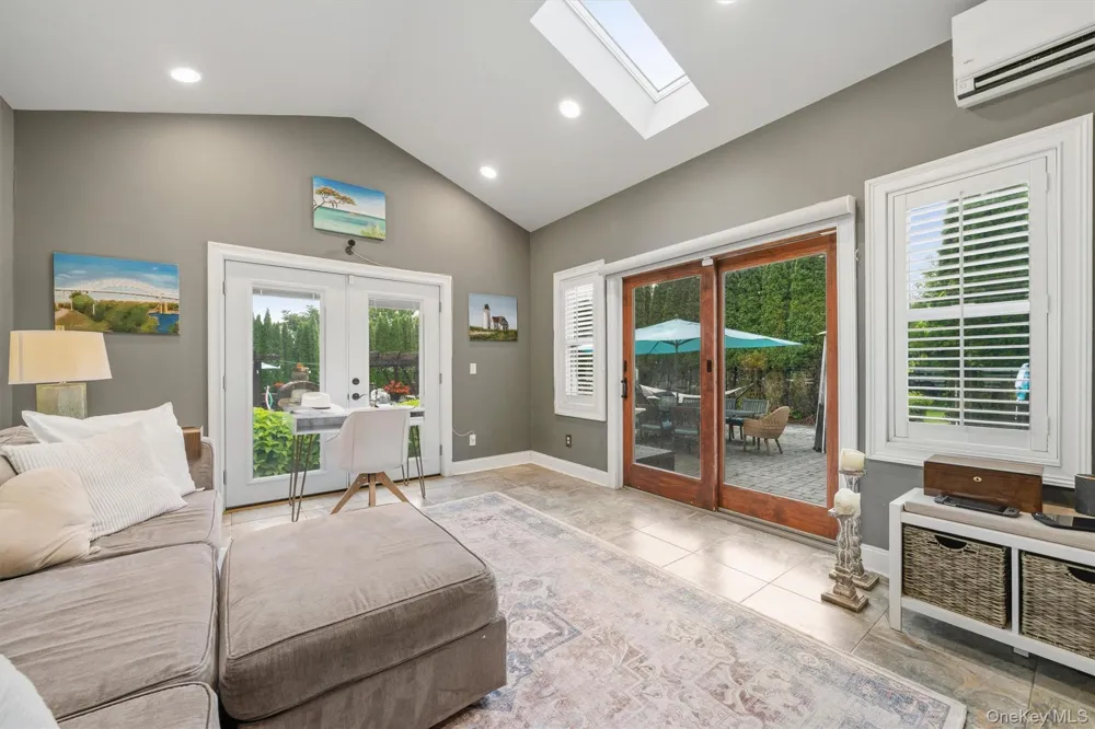 3 Canterbury Lane Warwick, NY 10990