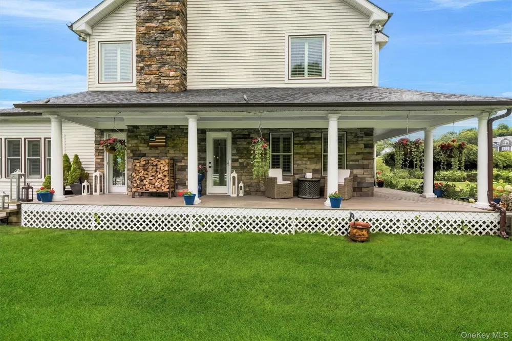 3 Canterbury Lane Warwick, NY 10990