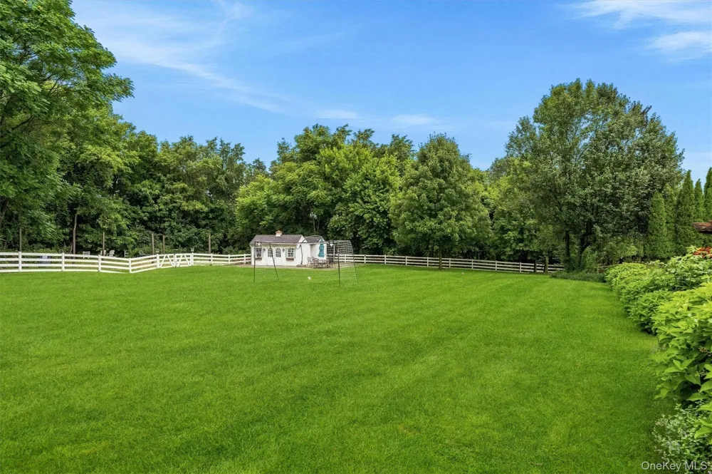 3 Canterbury Lane Warwick, NY 10990