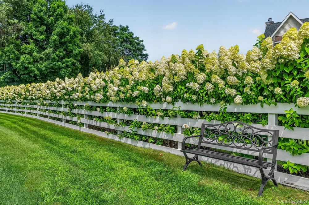 3 Canterbury Lane Warwick, NY 10990