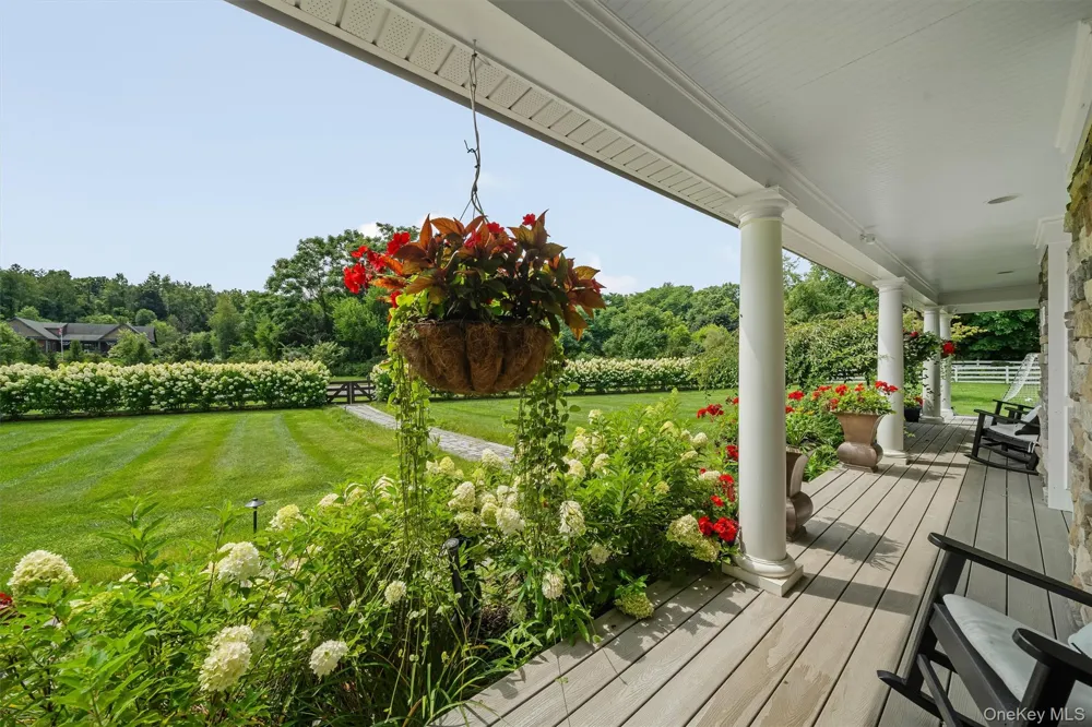 3 Canterbury Lane Warwick, NY 10990