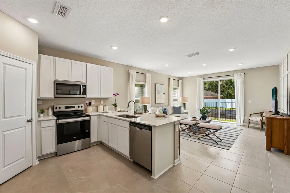 Address Not Shown Jacksonville, FL 32256