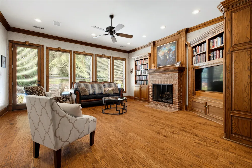 100 Bentwood Court Denton, TX 76210
