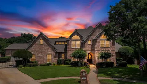 100 Bentwood Court