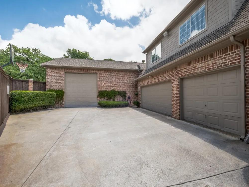 100 Bentwood Court Denton, TX 76210