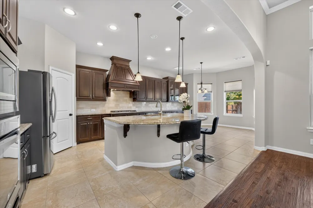 7300 Zion Lane McKinney, TX 75070