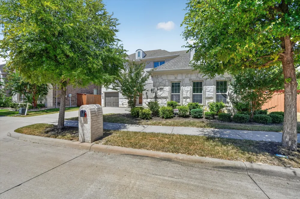7300 Zion Lane McKinney, TX 75070