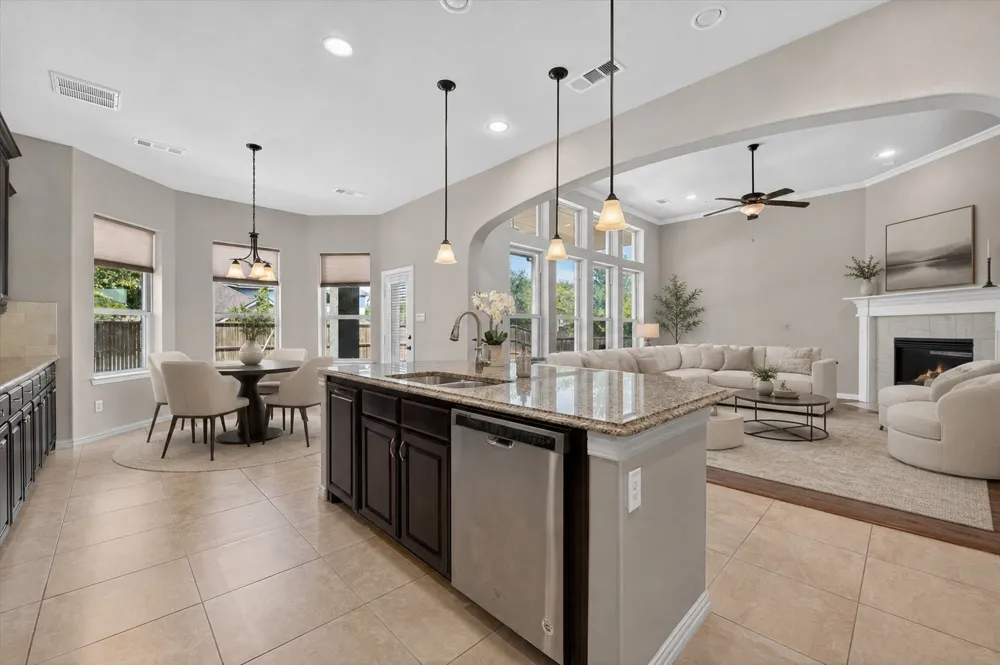 7300 Zion Lane McKinney, TX 75070