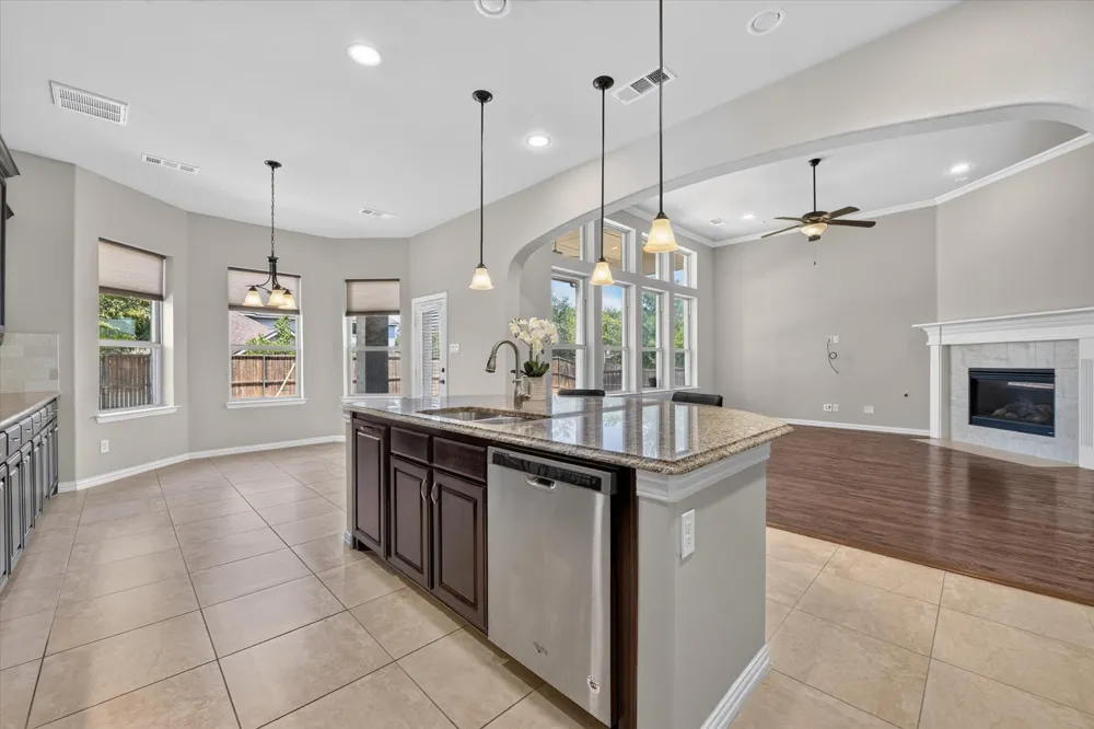 7300 Zion Lane McKinney, TX 75070