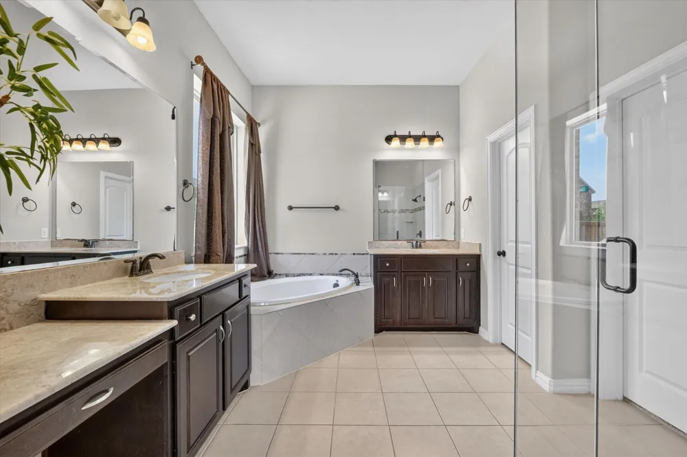 7300 Zion Lane McKinney, TX 75070
