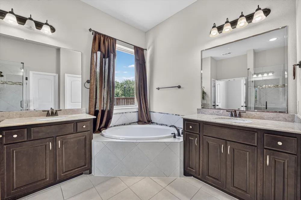7300 Zion Lane McKinney, TX 75070