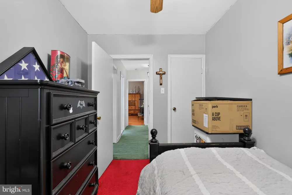 2003 OAKMONT STREET Philadelphia, PA 19152