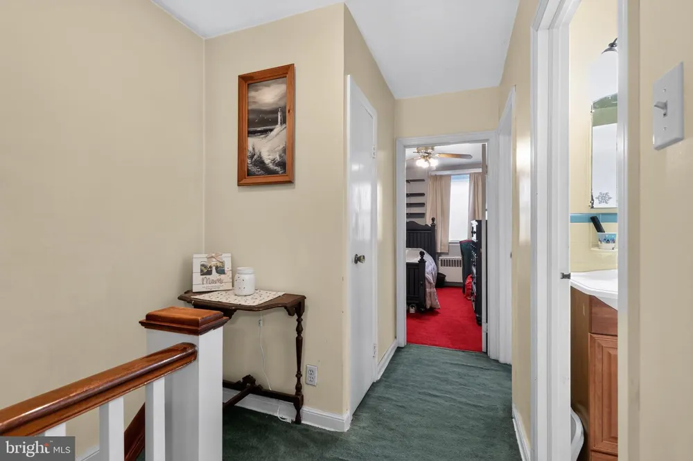 2003 OAKMONT STREET Philadelphia, PA 19152