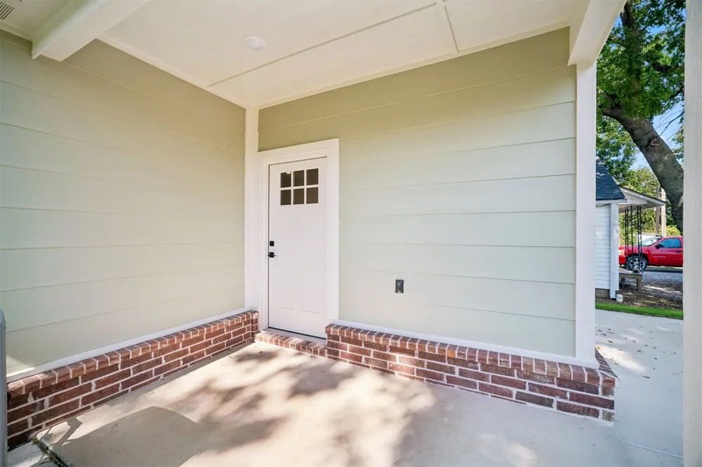 424 E 4th Street Claremore, OK 74017