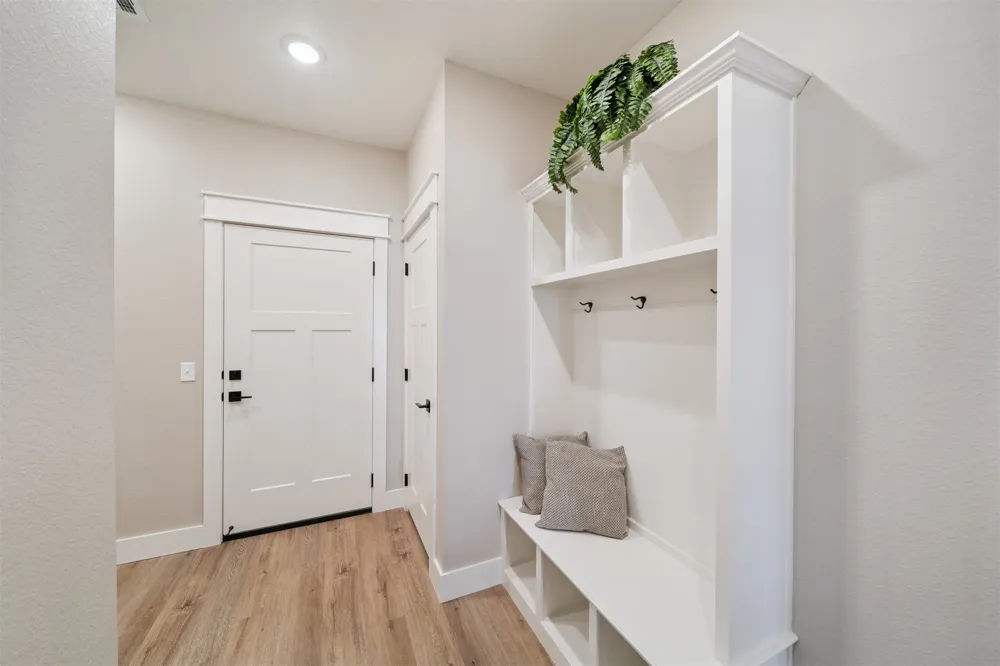 424 E 4th Street Claremore, OK 74017