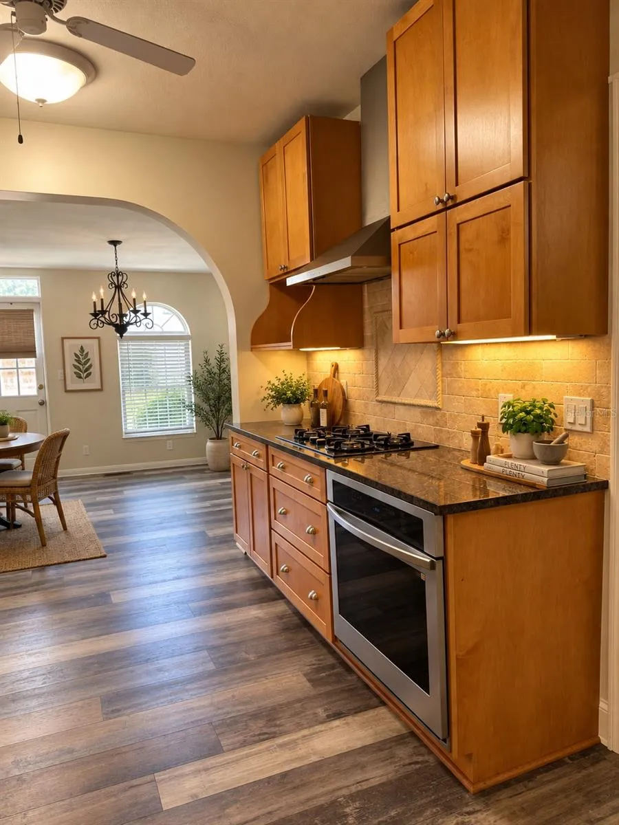 30 KREAMER AVENUE Tarpon Springs, FL 34689