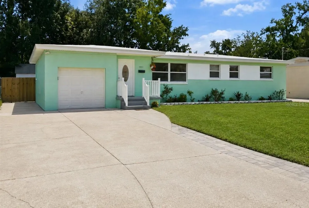 2125 W LOU DRIVE Jacksonville, FL 32216