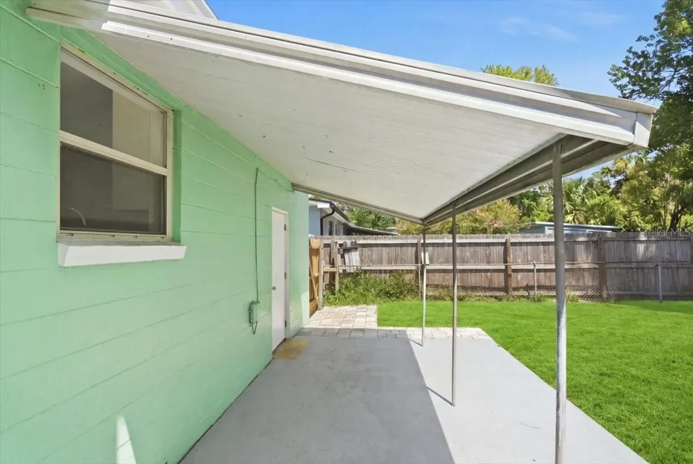 2125 W LOU DRIVE Jacksonville, FL 32216