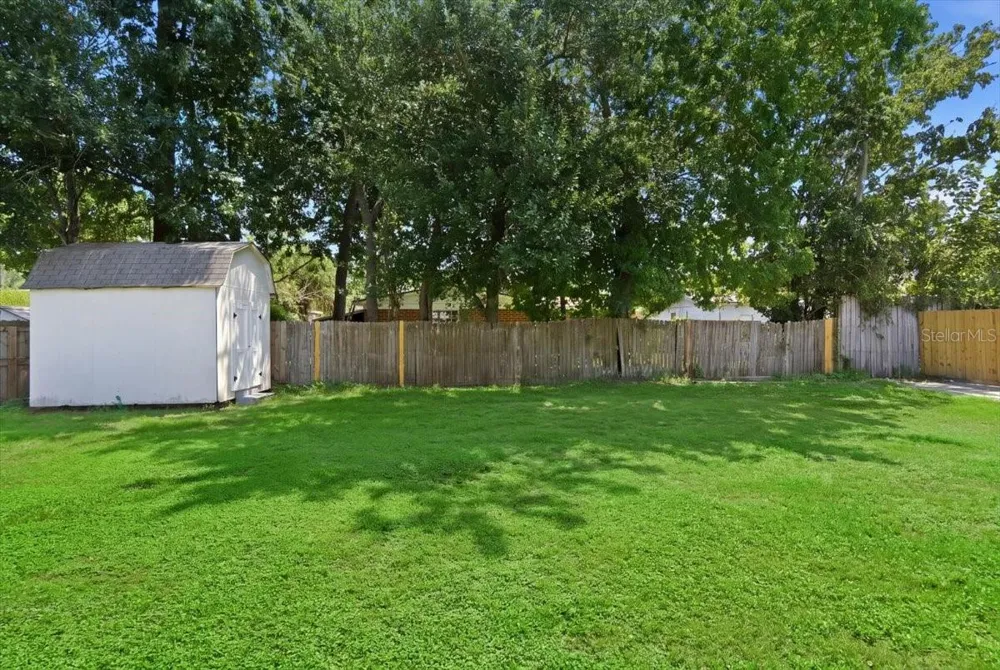2125 W LOU DRIVE Jacksonville, FL 32216