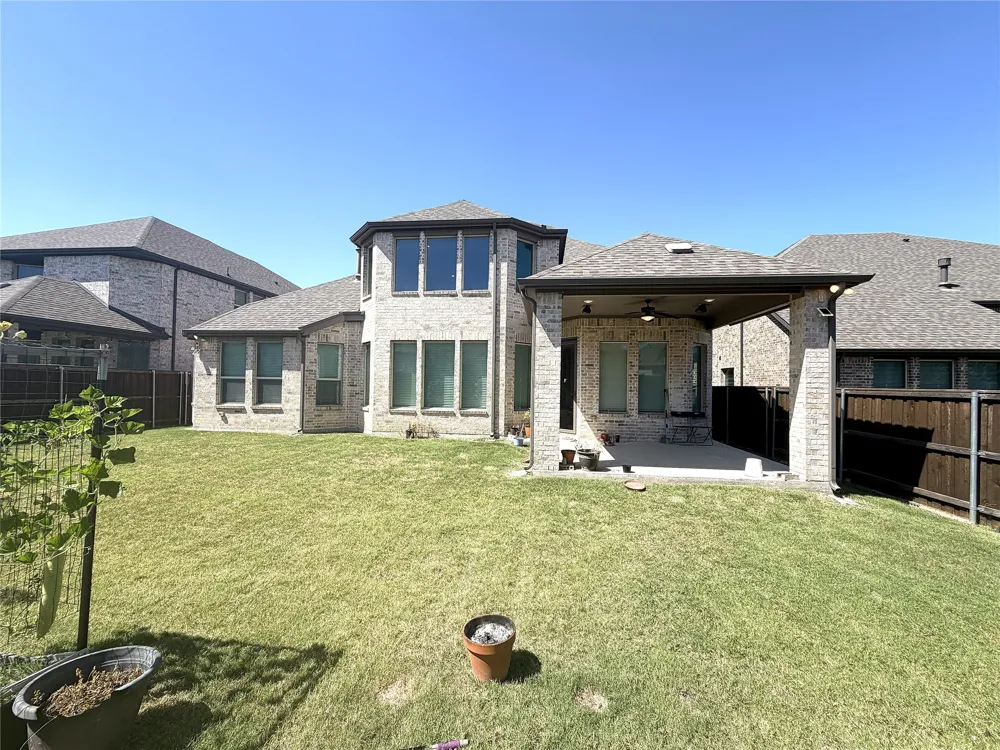 1117 Huckleberry Street Northlake, TX 76226