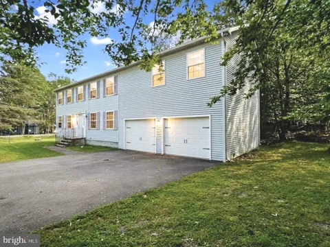 1226 COUNTRY PLACE DRIVE