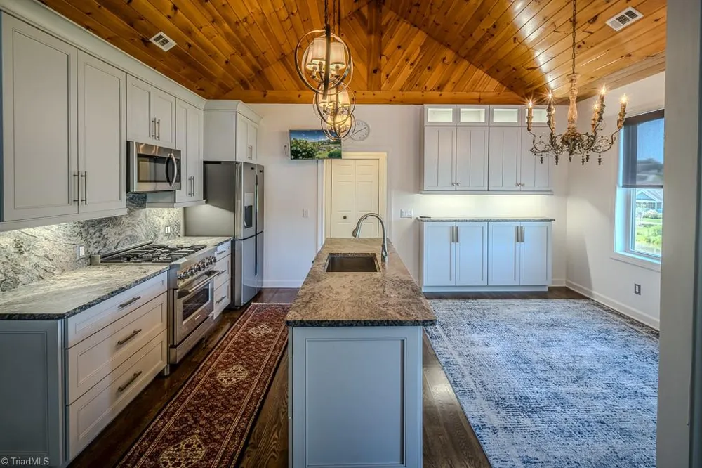 342 Birkdale Ridge Jefferson, NC 28640