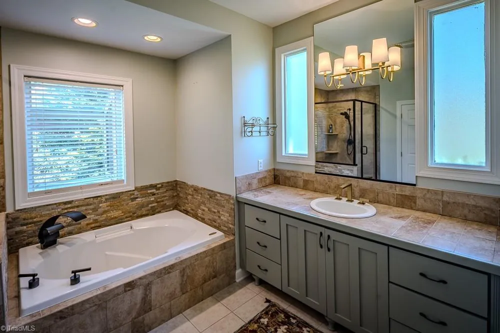 342 Birkdale Ridge Jefferson, NC 28640