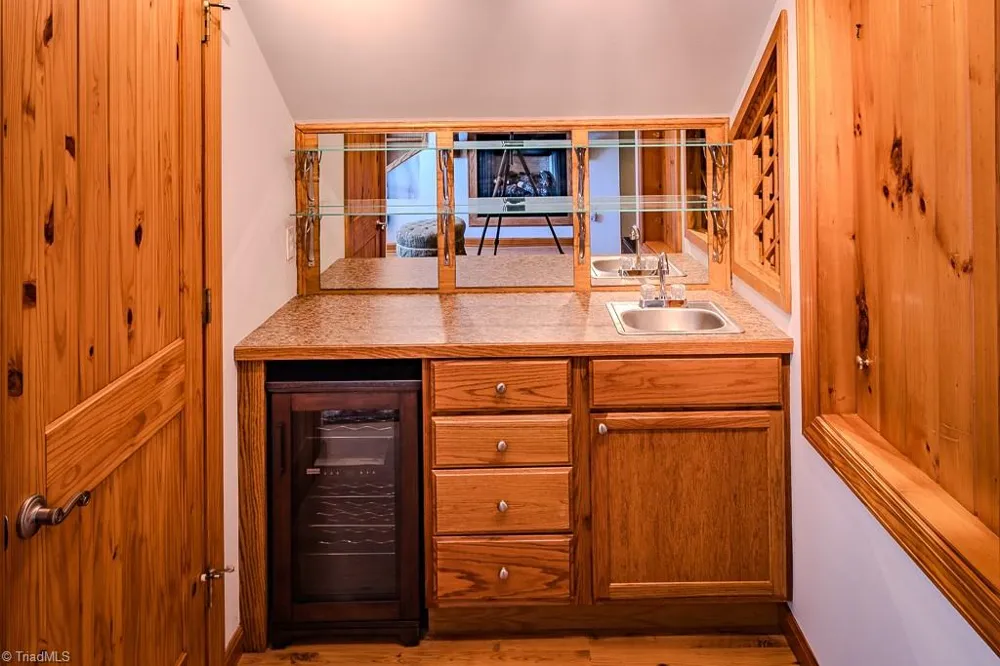 342 Birkdale Ridge Jefferson, NC 28640