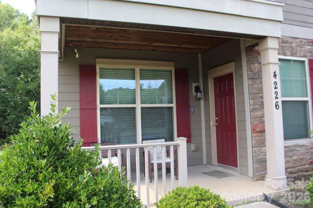 4226 Falls Lake Drive Concord, NC 28025