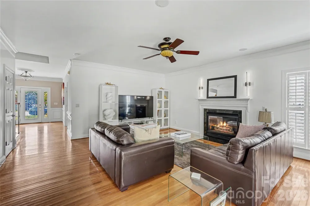10823 Persimmon Creek Drive Charlotte, NC 28227