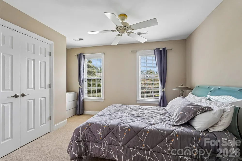 10823 Persimmon Creek Drive Charlotte, NC 28227