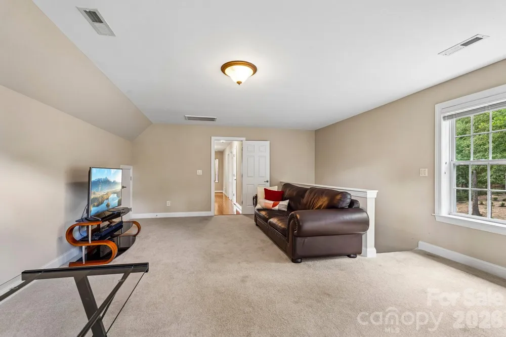 10823 Persimmon Creek Drive Charlotte, NC 28227