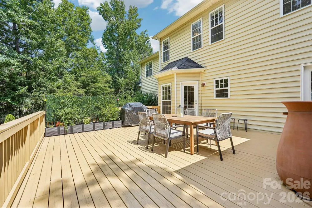 10823 Persimmon Creek Drive Charlotte, NC 28227
