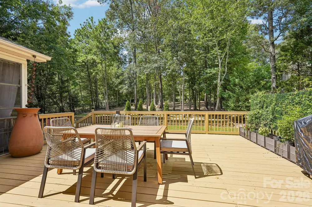 10823 Persimmon Creek Drive Charlotte, NC 28227