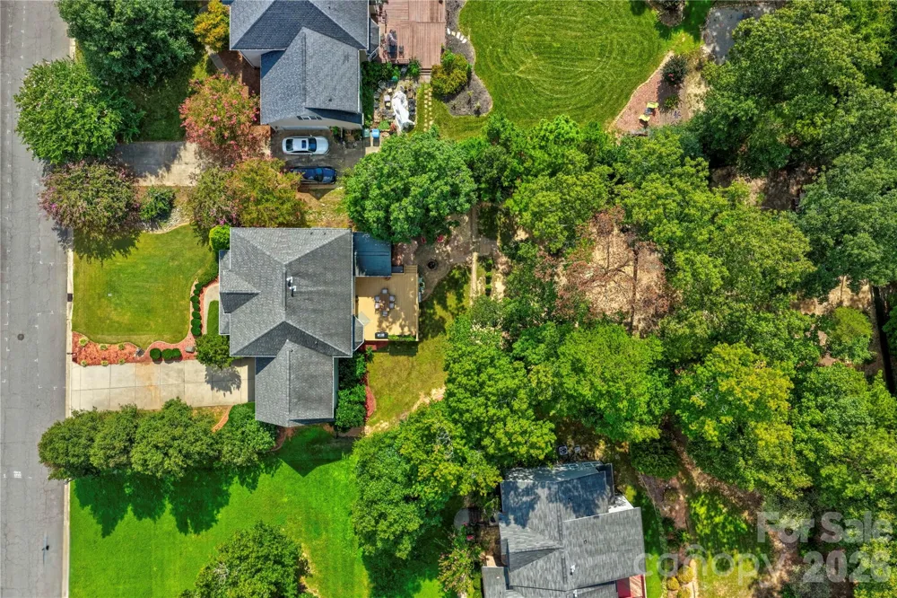 10823 Persimmon Creek Drive Charlotte, NC 28227