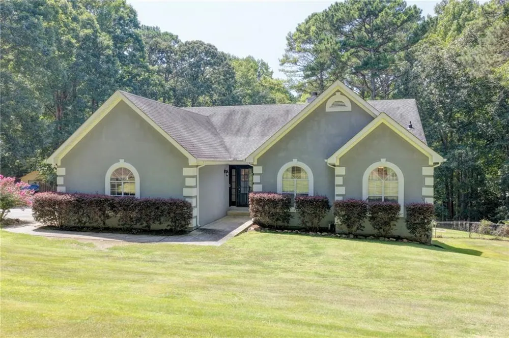 2011 Luke Edwards Road Dacula, GA 30019