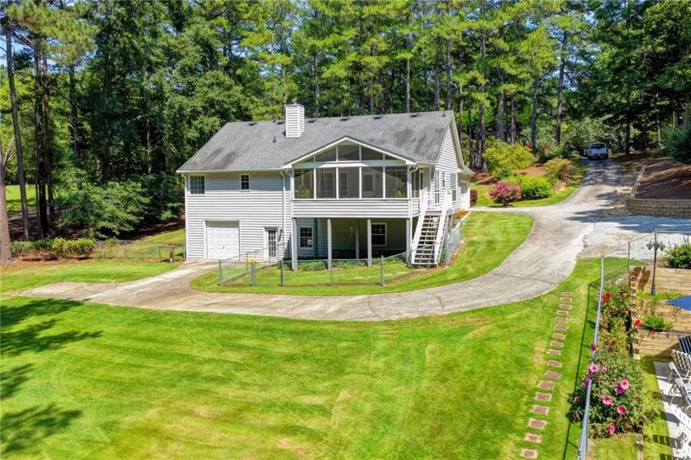 2011 Luke Edwards Road Dacula, GA 30019