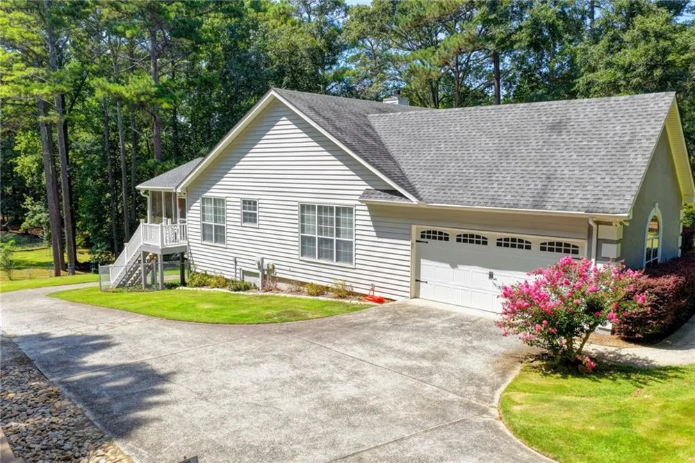 2011 Luke Edwards Road Dacula, GA 30019