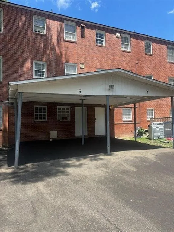 2418 Vineville Avenue Macon, GA 31204