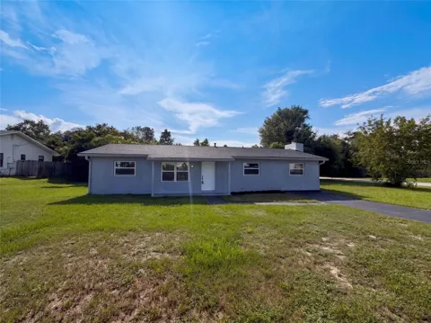 2096 W ATMORE CIRCLE