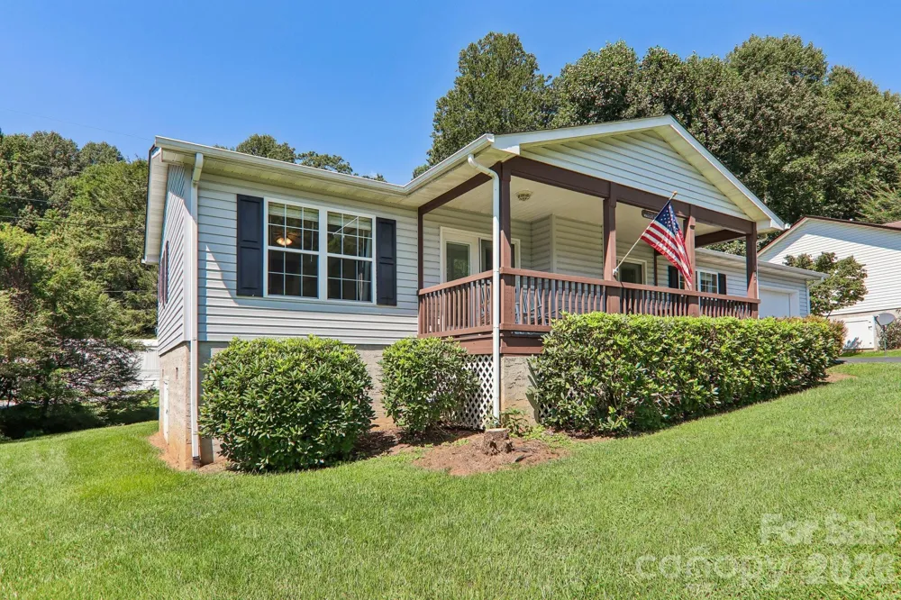 117 Pinellas Lane Waynesville, NC 28785