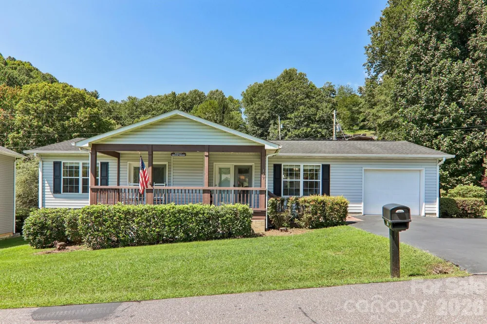 117 Pinellas Lane Waynesville, NC 28785