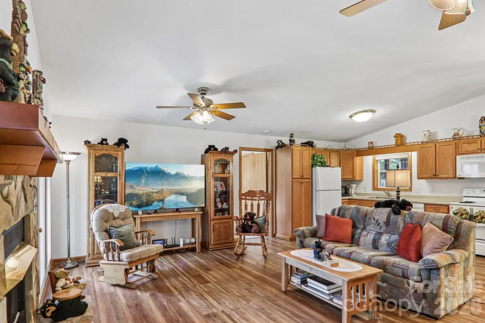 117 Pinellas Lane Waynesville, NC 28785