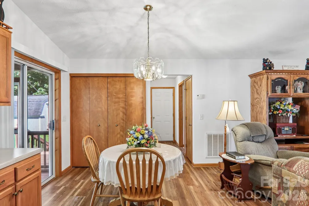 117 Pinellas Lane Waynesville, NC 28785