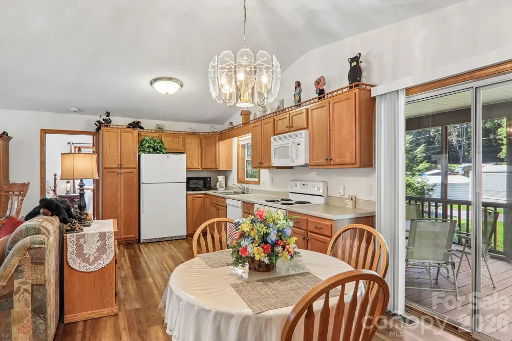 117 Pinellas Lane Waynesville, NC 28785
