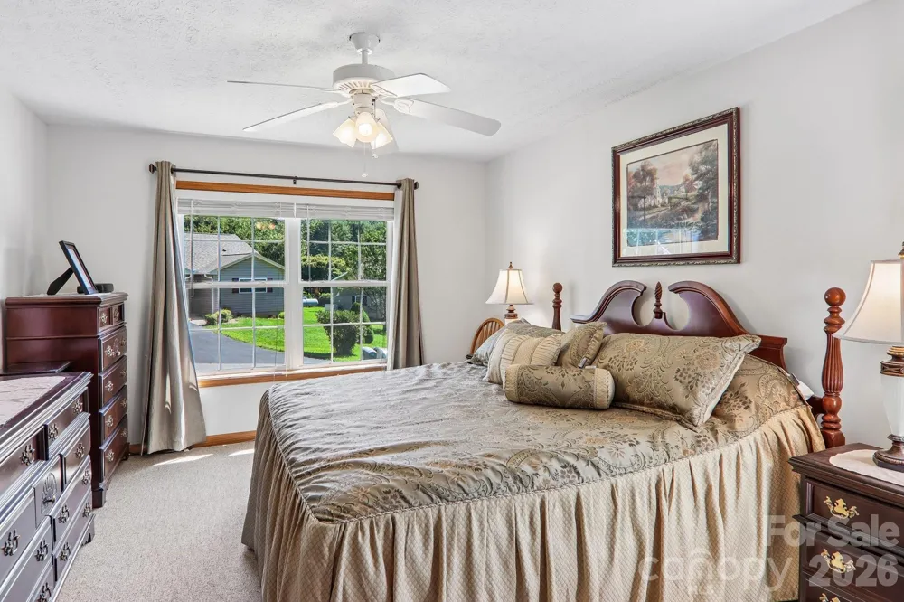 117 Pinellas Lane Waynesville, NC 28785