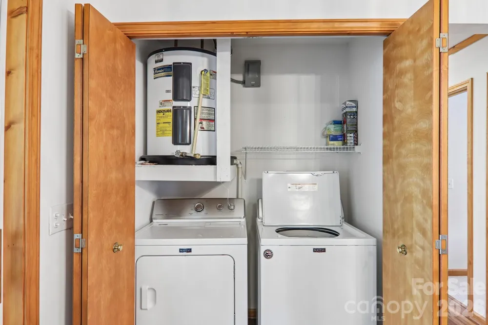 117 Pinellas Lane Waynesville, NC 28785