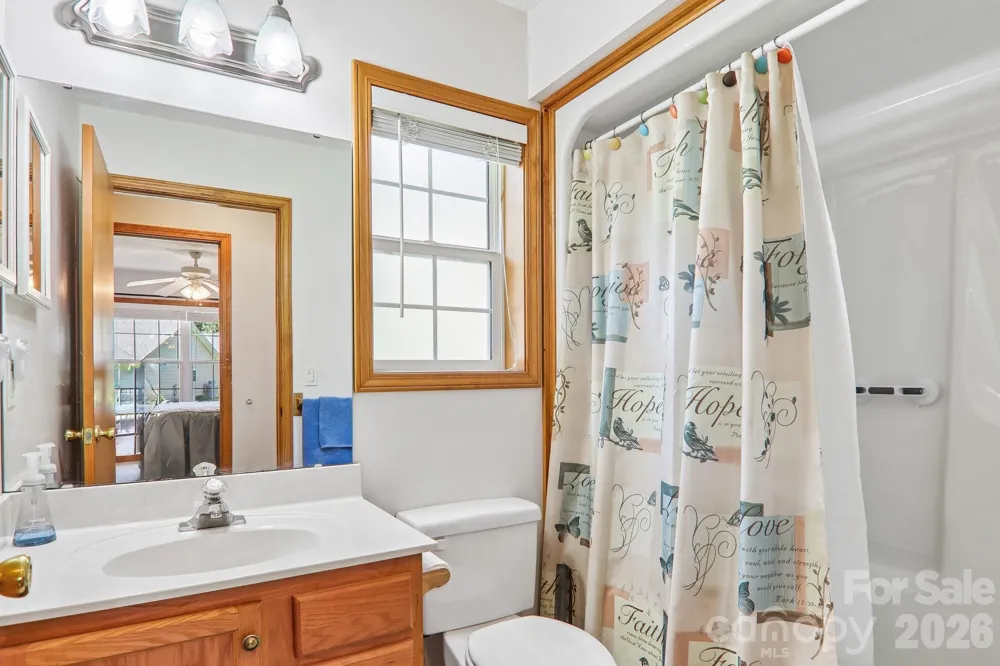 117 Pinellas Lane Waynesville, NC 28785