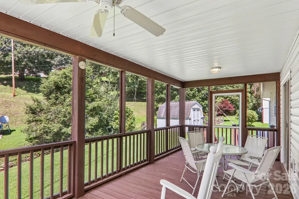 117 Pinellas Lane Waynesville, NC 28785